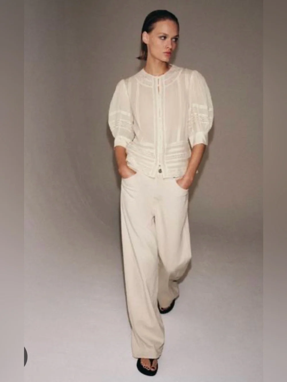 🔥🔥Zara Zw collection Cream Lace-Trim Puff Sleeve Blouse